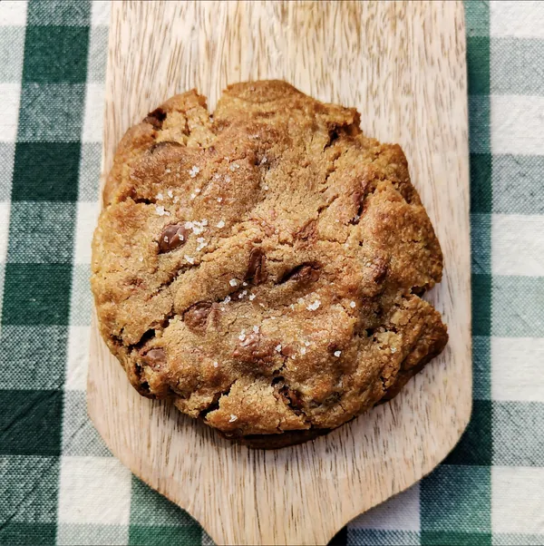 Le cookie de June, chocolat au lait et fleur de sel